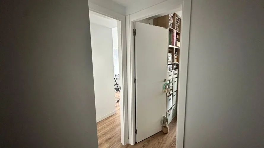 Apartamento de 3 dormitorios en Alicante, Spain No. 1944 № 27