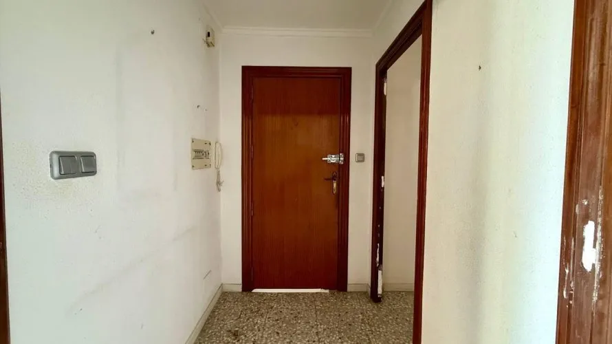 Apartamento de 3 dormitorios en Torrevieja, Spain No. 2705 № 17