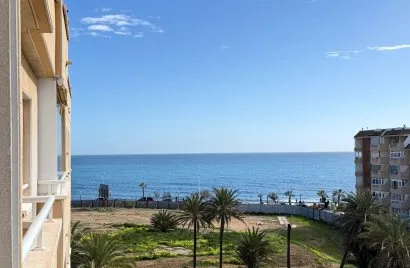 Apartamento de 2 dormitorios en Torrevieja, Spain No. 2729