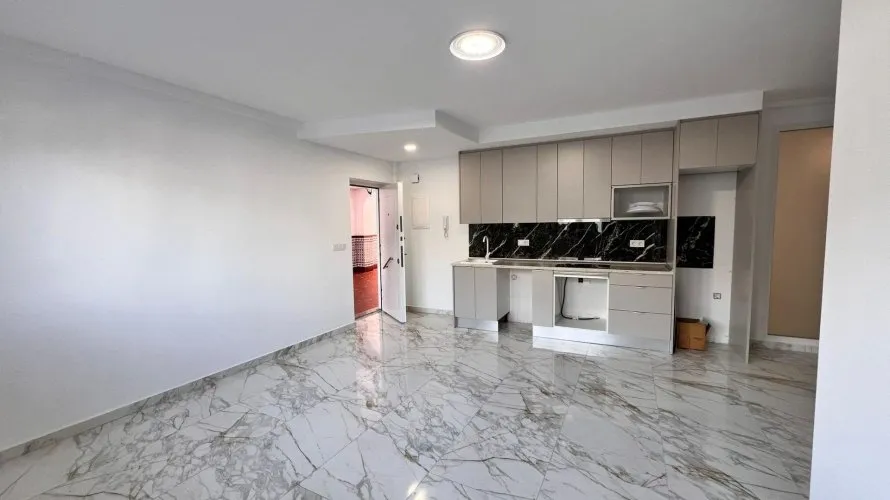 Apartamento de 1 dormitorio en Torrevieja, Spain No. 2648 № 7