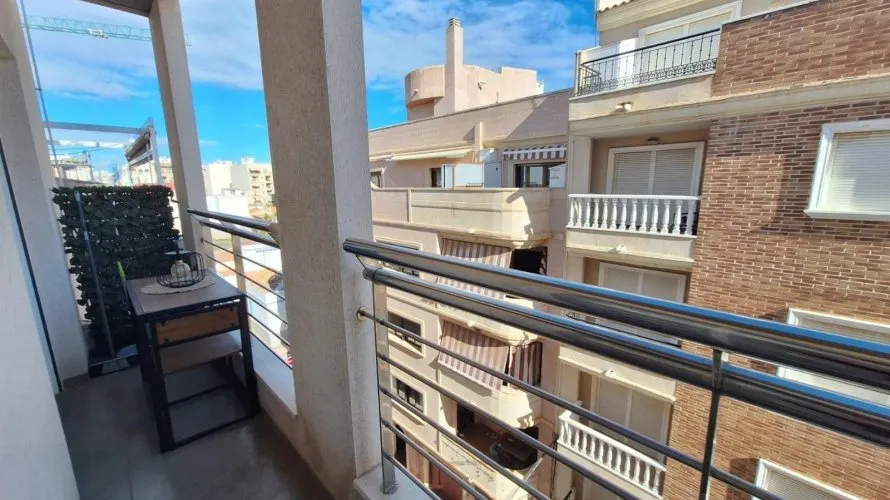 Apartamento de 2 dormitorios en Torrevieja, Spain No. 1543 № 5