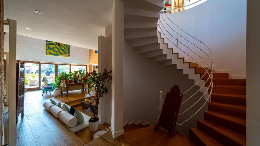 Apartamento de 8 dormitorios en Las Rozas de Madrid, Spain No. 1541