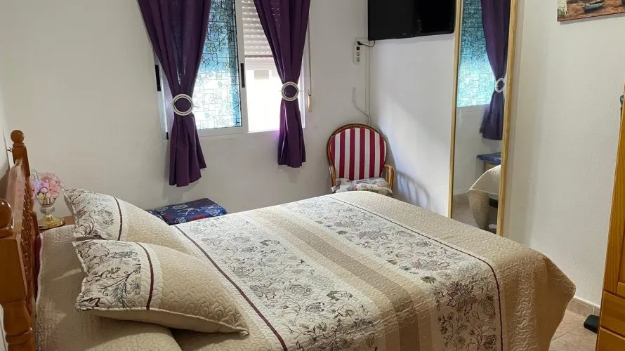 Apartamento de 2 dormitorios en Torrevieja, Spain No. 2685 № 24