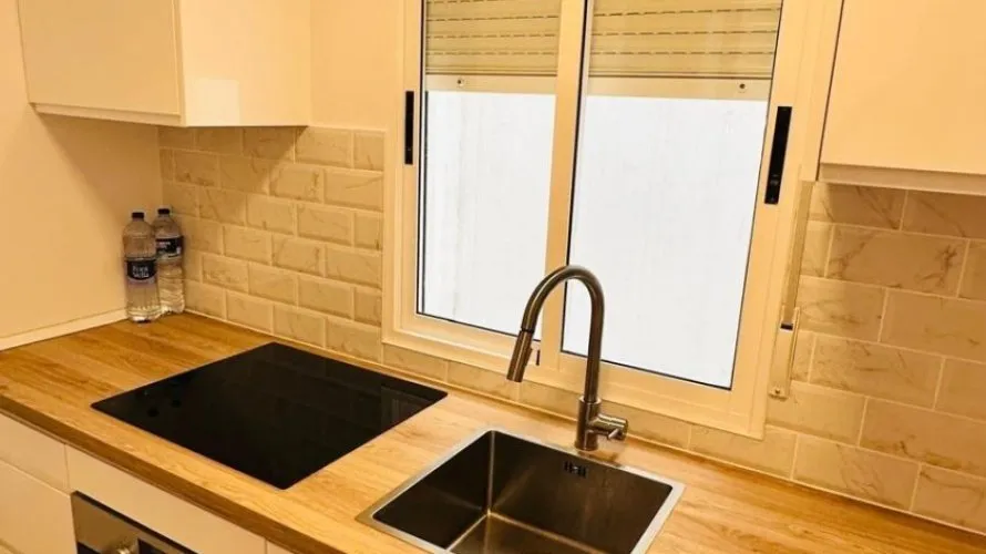 Apartamento de 2 dormitorios en Torrevieja, Spain No. 2674 № 7