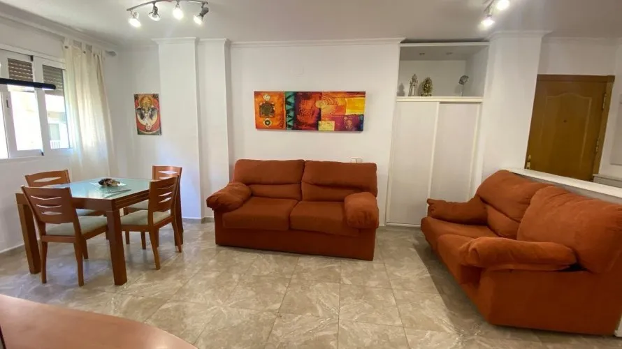 Apartamento de 2 dormitorios en Torrevieja, Spain No. 2710 № 17