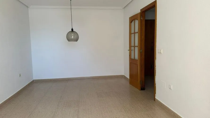 Apartamento de 2 dormitorios en Torrevieja, Spain No. 2799 № 12