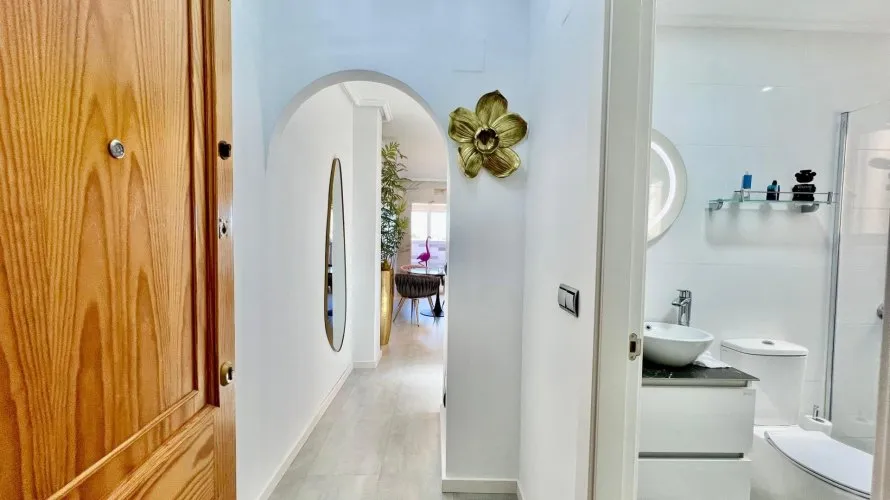Ático de 1 dormitorio en Torrevieja, Spain No. 2808 № 22