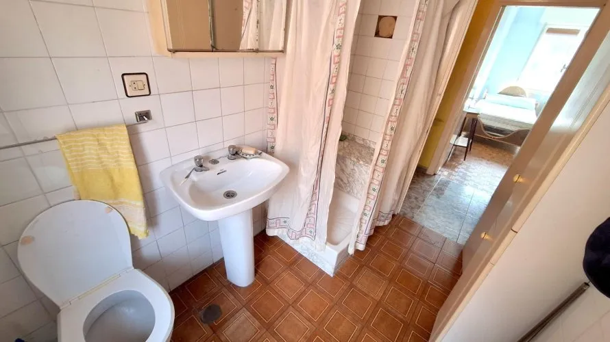 Apartamento de 2 dormitorios en Langreo, Spain No. 2697 № 7