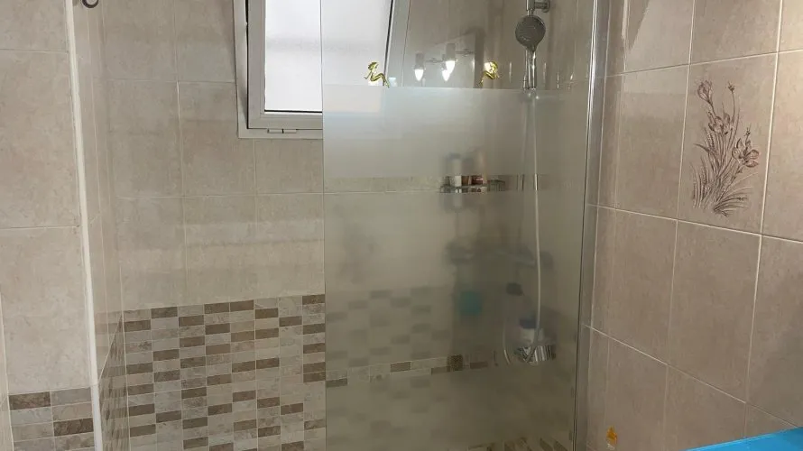 Apartamento de 2 dormitorios en Torrevieja, Spain No. 2685 № 15