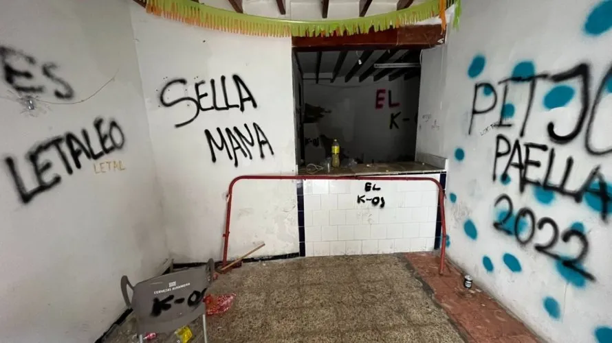 Сasa de 6 dormitorios en Sella, Spain No. 2634 № 22