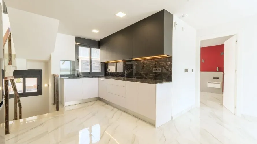 Villa de 210m² en San Miguel de Salinas, Spain No. 1514 № 23