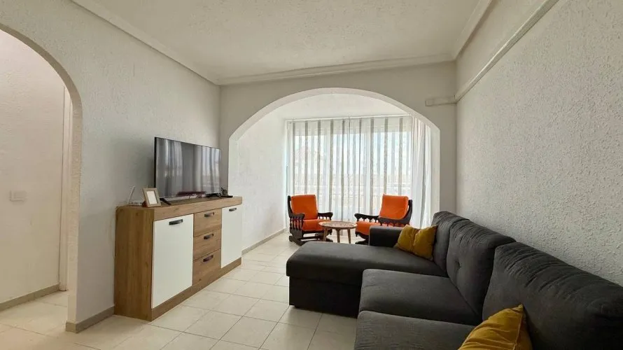 Apartamento de 2 dormitorios en Torrevieja, Spain No. 2692 № 22