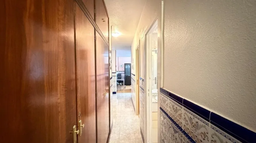 Apartamento de 1 dormitorio en Torrevieja, Spain No. 2690 № 21