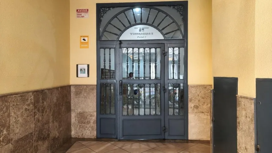 Apartamento de 2 dormitorios en Torrevieja, Spain No. 2835 № 27