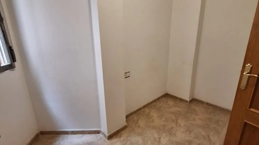 Apartamento de 2 dormitorios en Torrevieja, Spain No. 2652 № 7