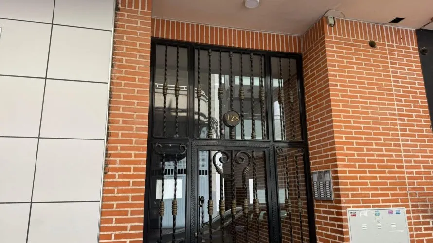 Apartamento de 2 dormitorios en Torrevieja, Spain No. 2762 № 2