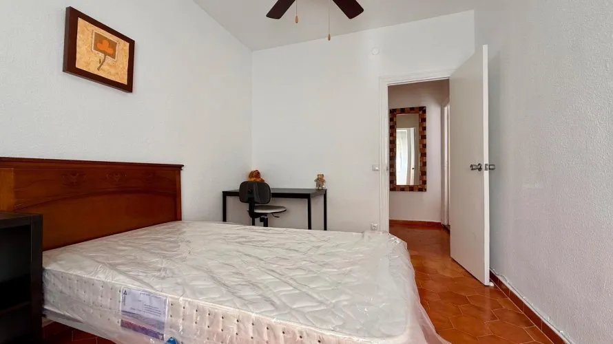 Apartamento de 3 dormitorios en Alicante, Spain No. 2709 № 8