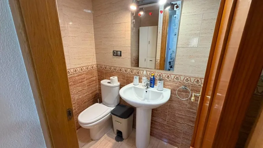 Apartamento de 2 dormitorios en Torrevieja, Spain No. 2831 № 24