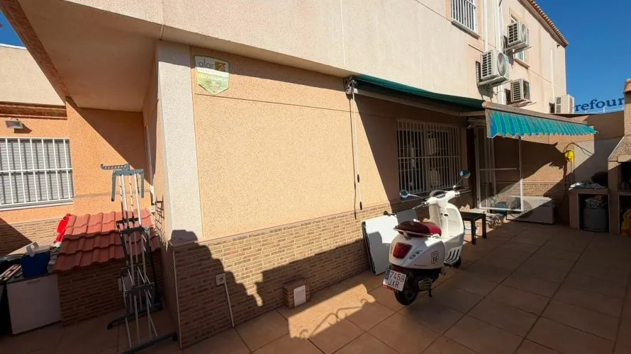Сasa de 3 dormitorios en Torrevieja, Spain No. 1534 № 25