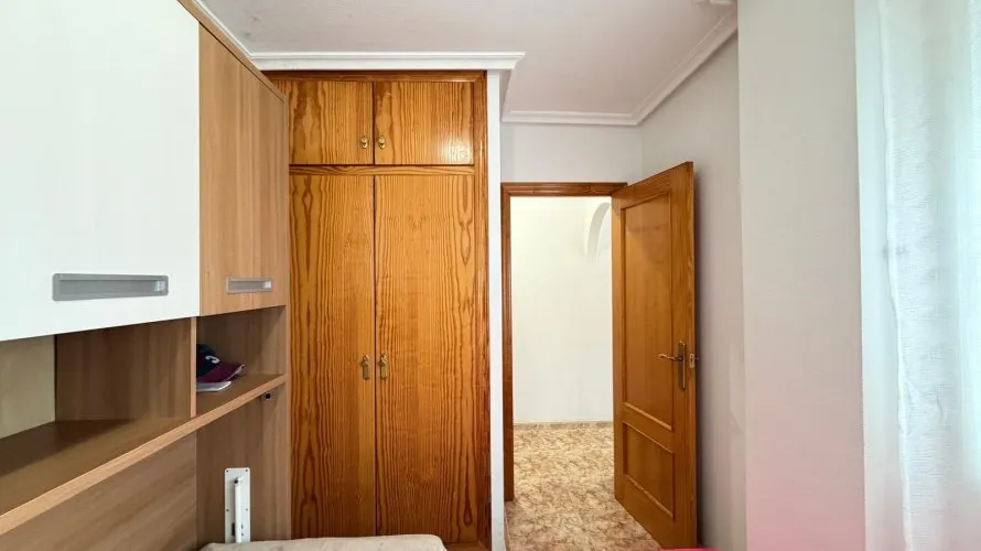 Apartamento de 2 dormitorios en Torrevieja, Spain No. 2729 № 23