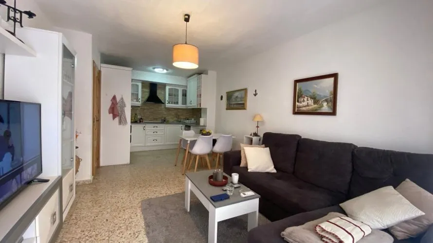 Apartamento de 2 dormitorios en Torrevieja, Spain No. 2655 № 3