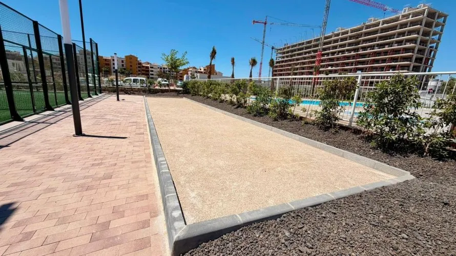 Apartamento de 2 dormitorios en Torrevieja, Spain No. 1532 № 1