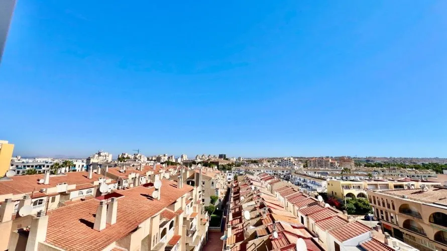 Ático de 1 dormitorio en Torrevieja, Spain No. 2808 № 6
