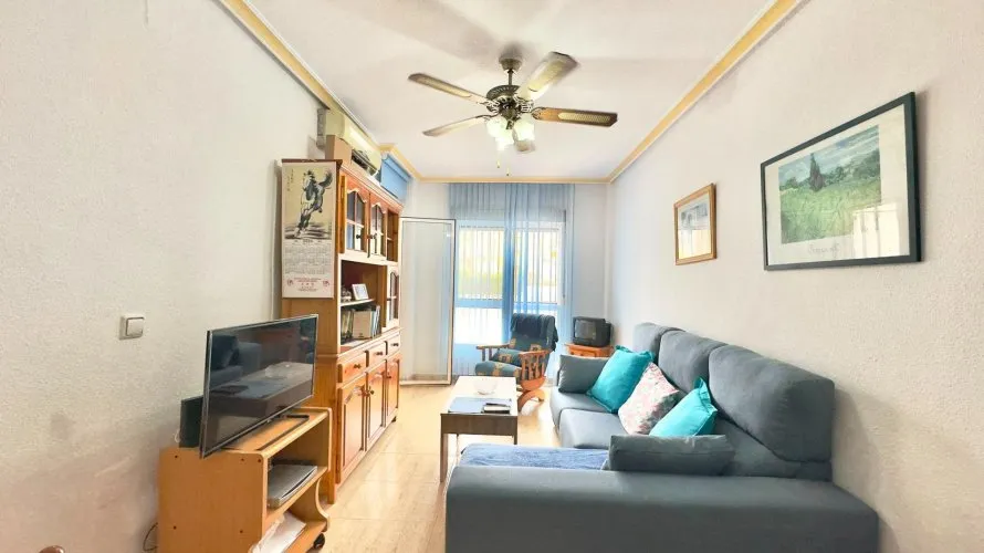 Apartamento de 1 dormitorio en Torrevieja, Spain No. 2821 № 11