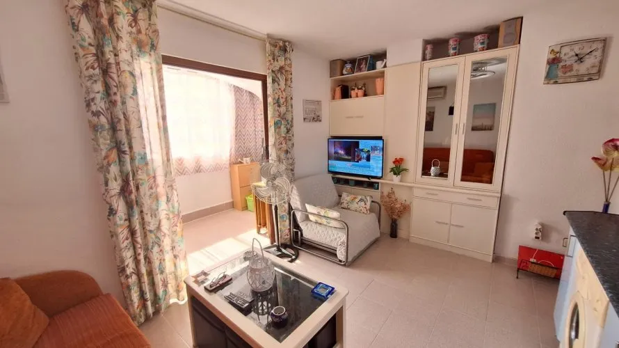 Apartamento de 39.99m² en Nueva Torrevieja, Spain No. 2676 № 5