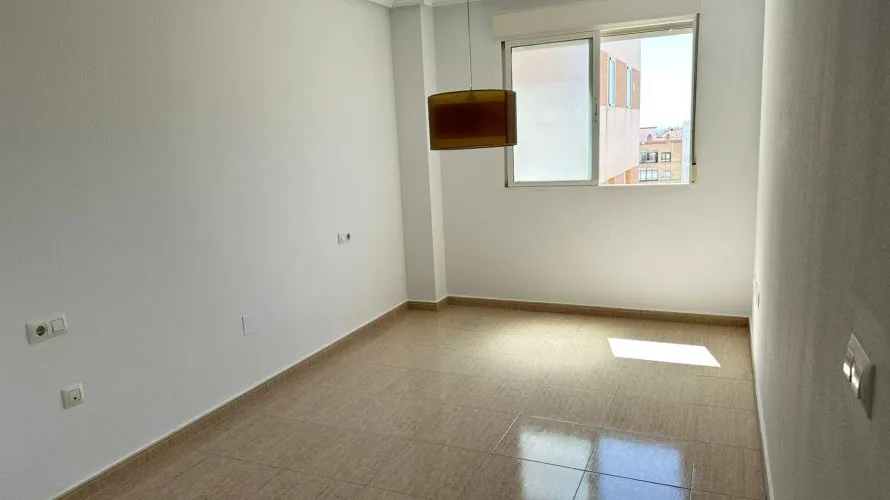 Apartamento de 2 dormitorios en Torrevieja, Spain No. 2799 № 11