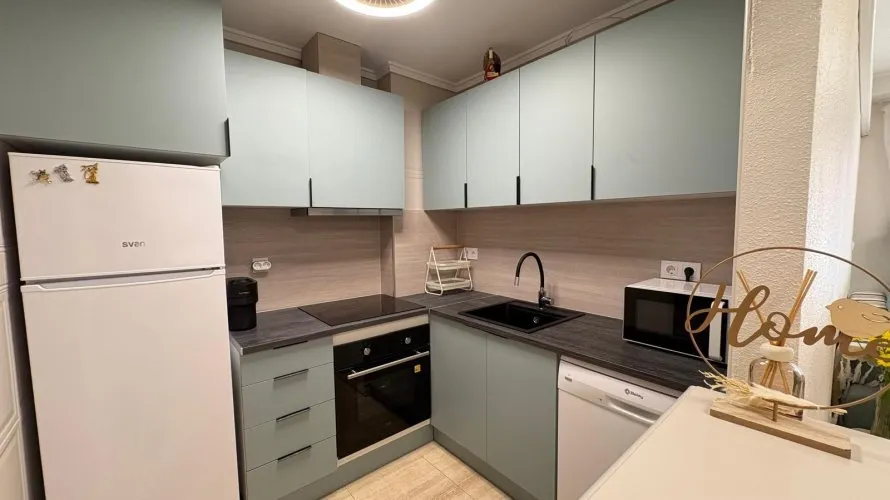 Apartamento de 1 dormitorio en Torrevieja, Spain No. 2815 № 3