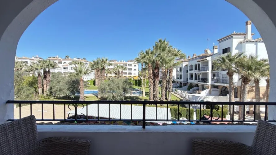 Apartamento de 2 dormitorios en Villamartin, Spain No. 2781 № 20