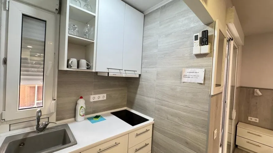 Apartamento de 2 dormitorios en Torrevieja, Spain No. 2667 № 5