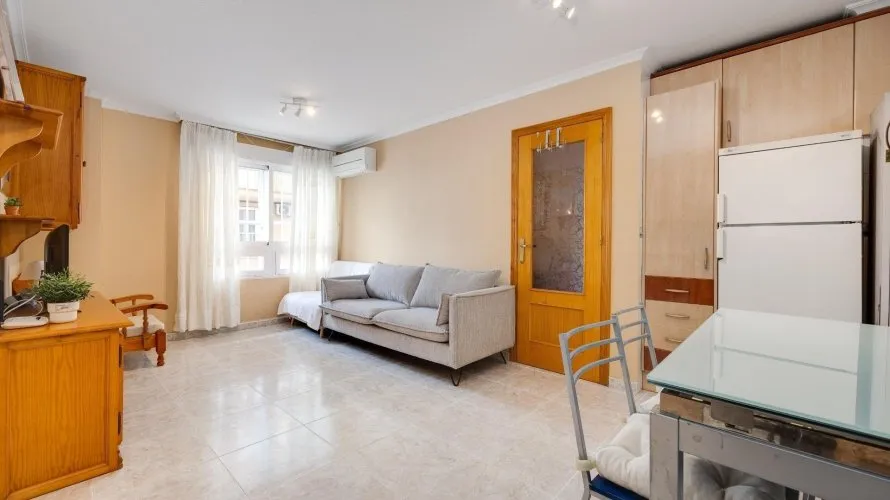 Apartamento de 2 dormitorios en Torrevieja, Spain No. 2756 № 28