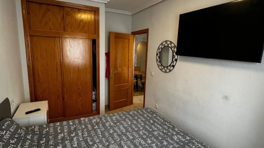 Apartamento de 2 dormitorios en Torrevieja, Spain No. 2700 № 23