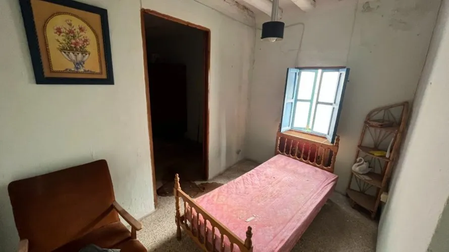 Сasa de 6 dormitorios en Sella, Spain No. 2634 № 9