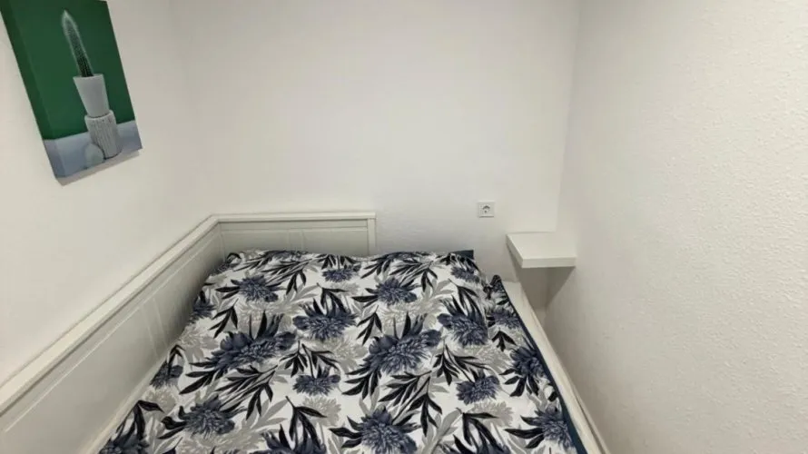Apartamento de 1 dormitorio en Torrevieja, Spain No. 2742 № 4