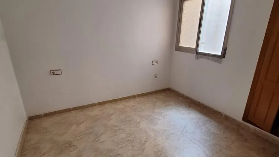 Apartamento de 2 dormitorios en Torrevieja, Spain No. 2652 № 5