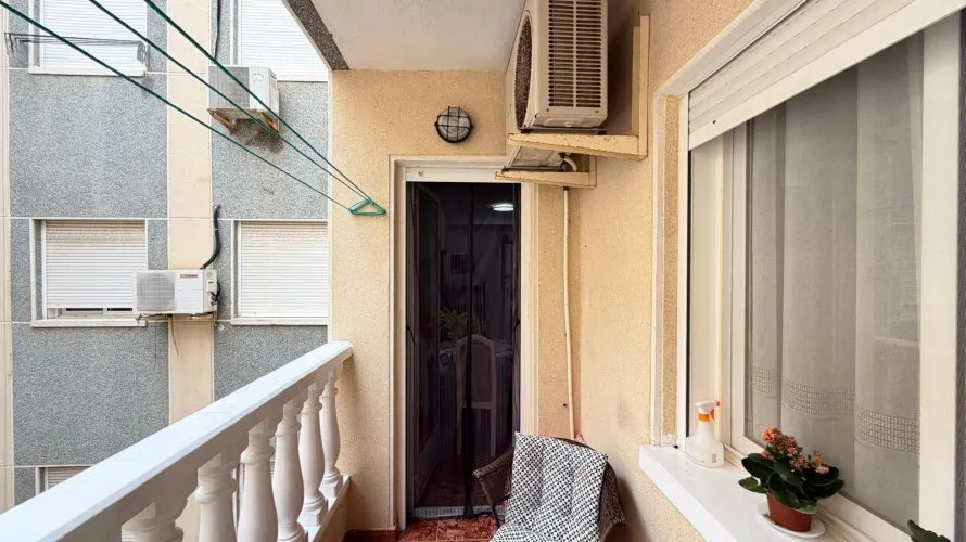 Apartamento de 1 dormitorio en Torrevieja, Spain No. 2728 № 5