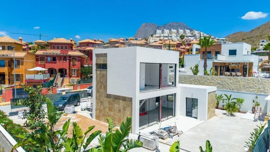 Villa de 4 dormitorios en Finestrat, Spain No. 2983 № 15