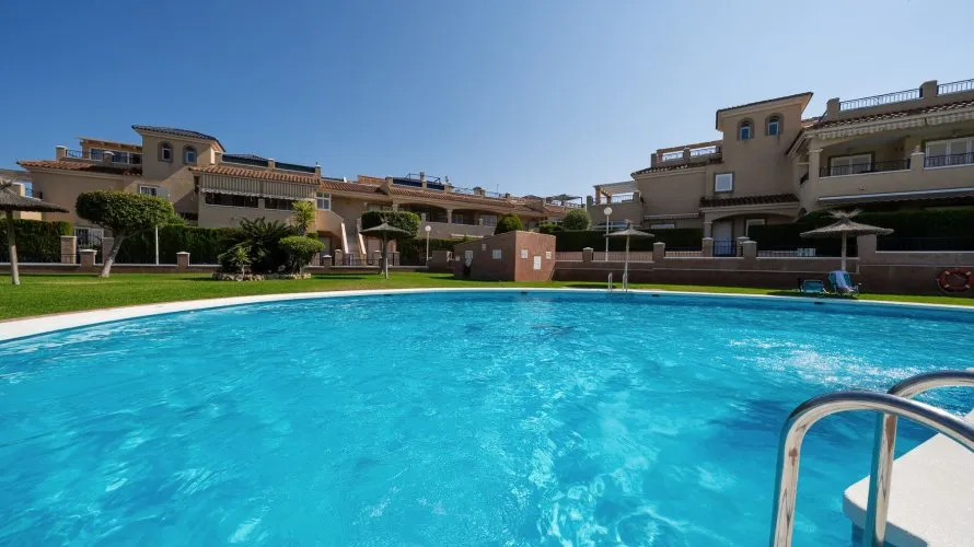 Ático de 72m² en Mil Palmeras, Spain No. 2977 № 2