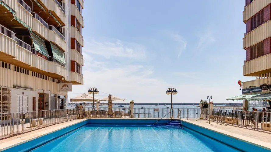 Apartamento de 100m² en Torrevieja, Spain No. 2965 № 7