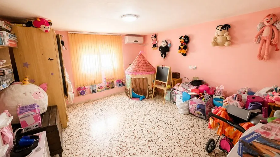 Villa de 200m² en Torrevieja, Spain No. 2964 № 24