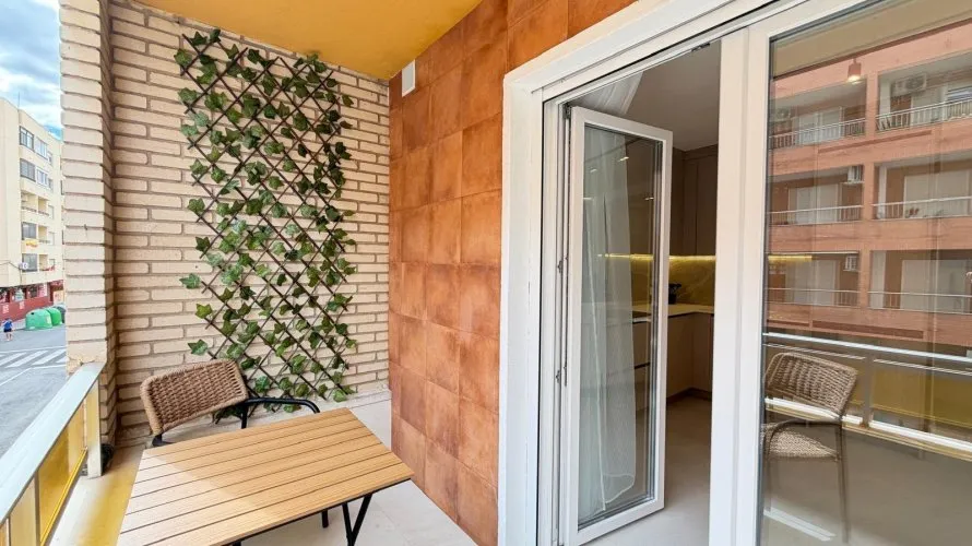 Apartamento de 4 dormitorios en Torrevieja, Spain No. 3046 № 27