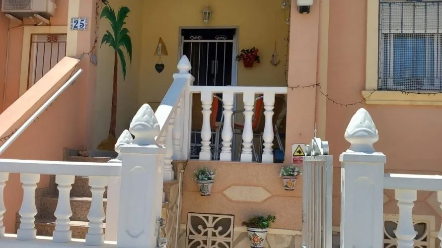 Dúplex de 3 dormitorios en La Zenia, Spain No. 3052 № 4