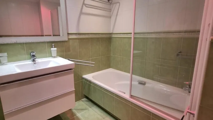 Apartamento de 3 dormitorios en Benidorm, Spain No. 2924 № 3