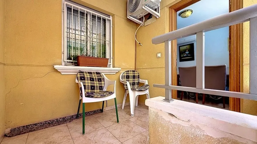 Apartamento de 1 dormitorio en Torrevieja, Spain No. 3010 № 11