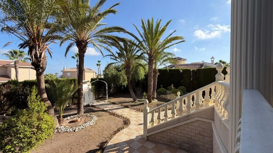 Villa de 6 dormitorios en Rojales, Spain No. 2966 № 20