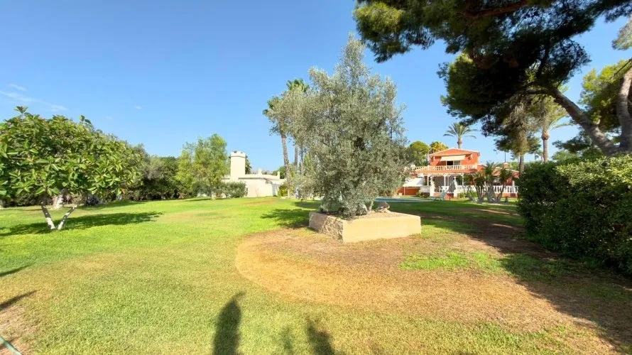 Villa de 5 dormitorios en Benidorm, Spain No. 3011 № 14