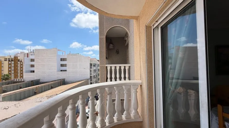Apartamento de 2 dormitorios en Torrevieja, Spain No. 2973 № 14